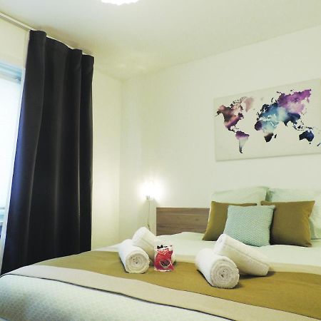 Appart'Azur Haguenau - Hyper Centre Mairie - Parking Facile - Wifi - Lit Confort Kingsize 外观 照片
